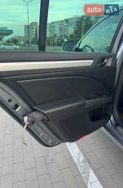 Универсал Skoda Superb 2010 в 