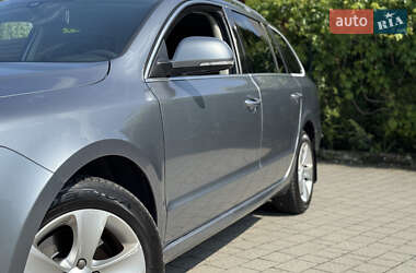 Универсал Skoda Superb 2010 в 