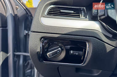 Универсал Skoda Superb 2010 в 