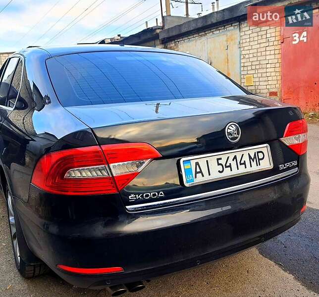Универсал Skoda Superb 2013 в Киеве