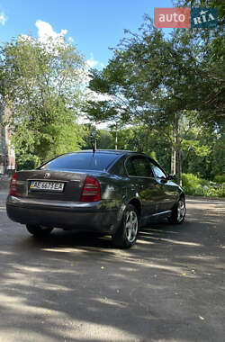 Ліфтбек Skoda Superb 2006 в 