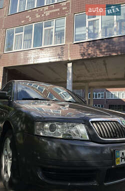 Ліфтбек Skoda Superb 2006 в 