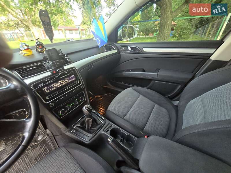 Ліфтбек Skoda Superb 2010 в Києві