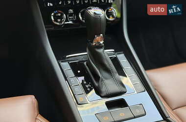 Лифтбек Skoda Superb 2022 в 