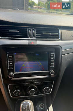 Универсал Skoda Superb 2010 в 