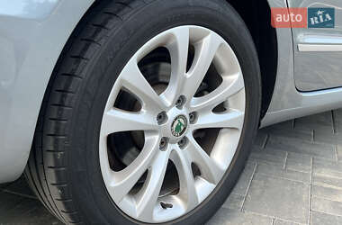 Универсал Skoda Superb 2009 в 