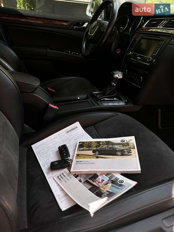 Универсал Skoda Superb 2010 в Ивано-Франковске