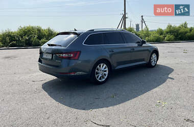Универсал Skoda Superb 2017 в 