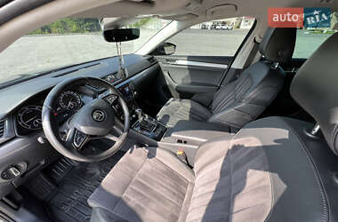 Универсал Skoda Superb 2017 в 