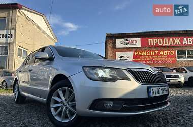 Лифтбек Skoda Superb 2013 в Смеле