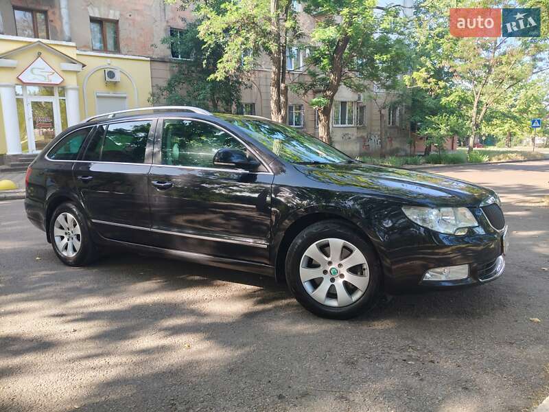 Универсал Skoda Superb 2012 в Николаеве фото 17 Универсал Skoda Superb 2012 в Николаеве