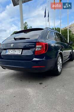Универсал Skoda Superb 2014 в 