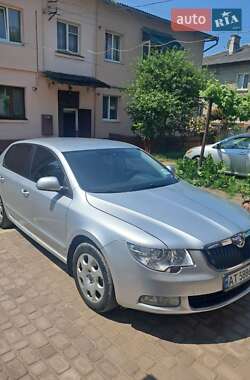Лифтбек Skoda Superb 2013 в Ивано-Франковске
