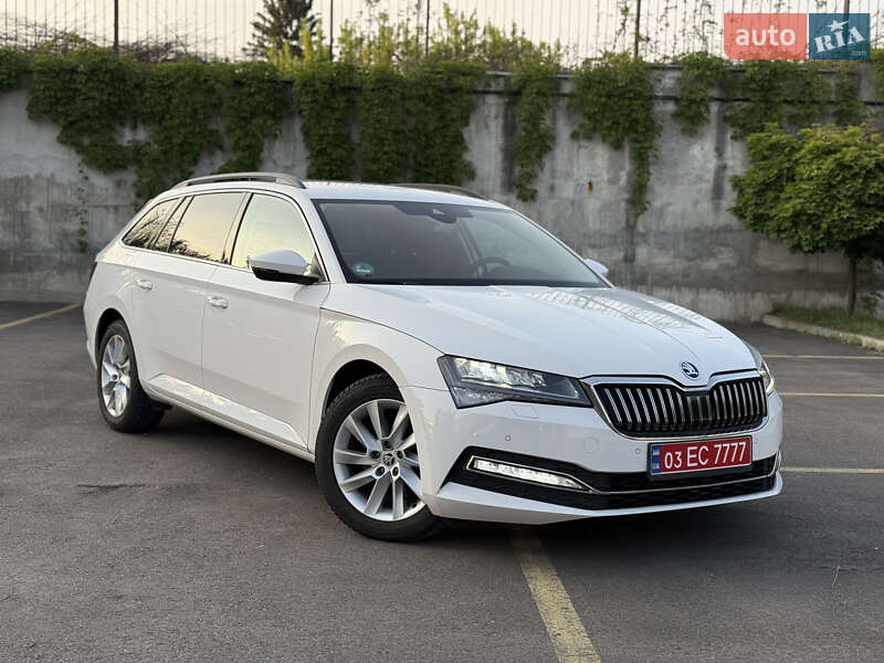 Универсал Skoda Superb 2021 в Ровно