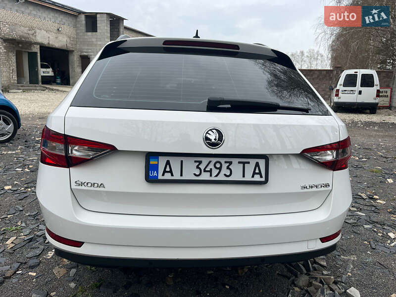Универсал Skoda Superb 2016 в Киеве