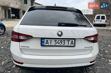 Універсал Skoda Superb 2016 в 