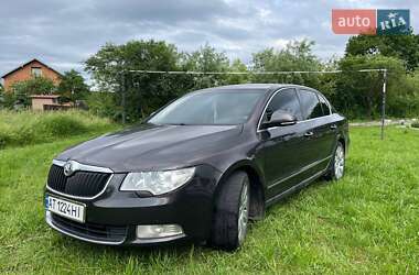 Лифтбек Skoda Superb 2009 в 