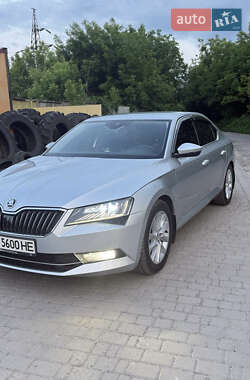 Лифтбек Skoda Superb 2017 в Хмельницком