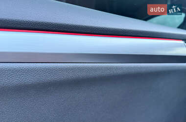 Лифтбек Skoda Superb 2017 в 