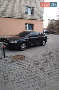 Ліфтбек Skoda Superb 2004 в Кіцмані