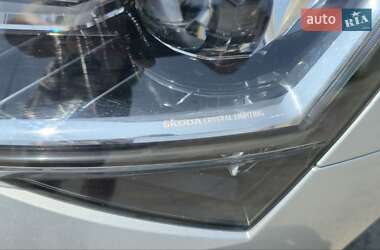 Лифтбек Skoda Superb 2020 в 