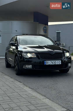 Лифтбек Skoda Superb 2009 в Кременчуге