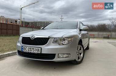 Ліфтбек Skoda Superb 2012 в Львові