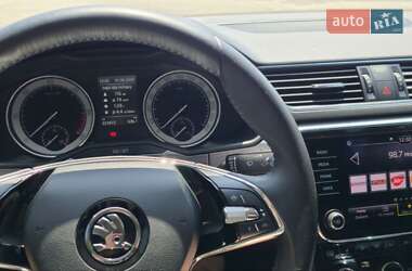 Лифтбек Skoda Superb 2020 в 