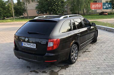 Універсал Skoda Superb 2012 в 