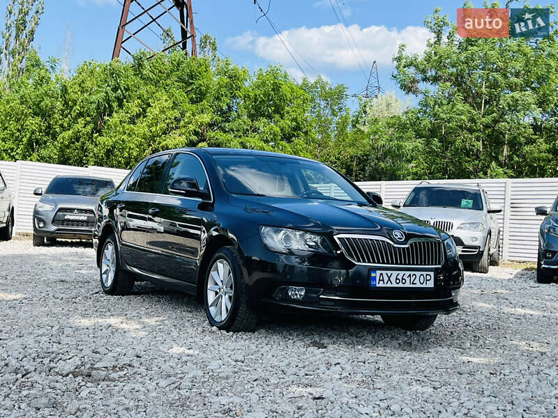 Лифтбек Skoda Superb 2014 в Харькове