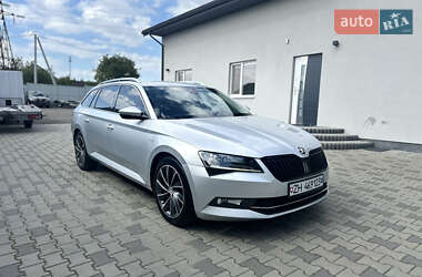 Универсал Skoda Superb 2017 в 