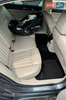 Лифтбек Skoda Superb 2016 в 
