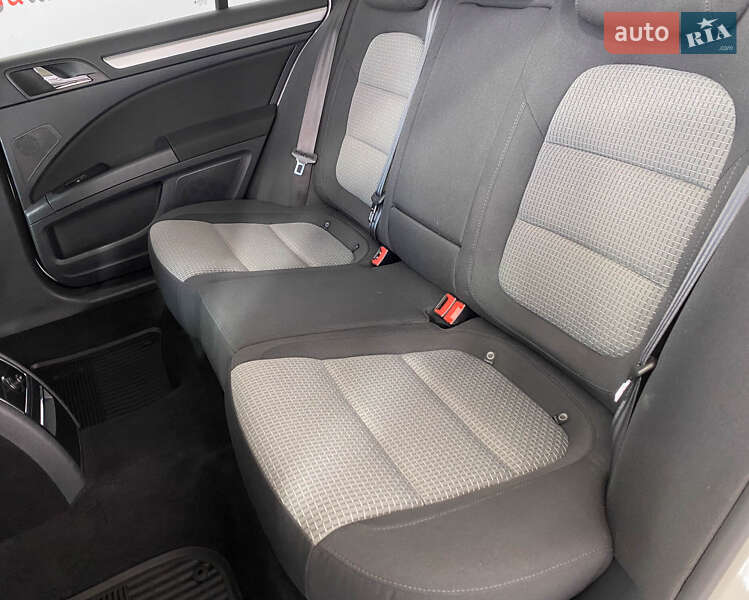 Универсал Skoda Superb 2013 в Львове