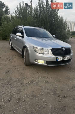 Универсал Skoda Superb 2010 в 