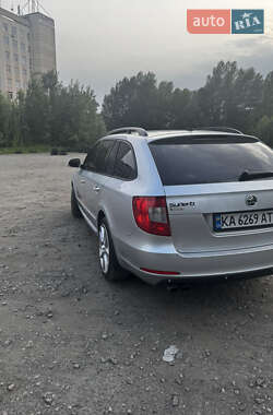 Универсал Skoda Superb 2010 в 