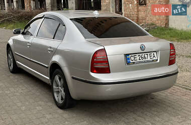 Ліфтбек Skoda Superb 2003 в 