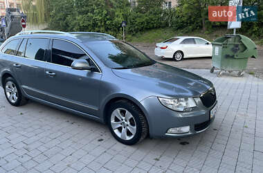 Универсал Skoda Superb 2010 в 