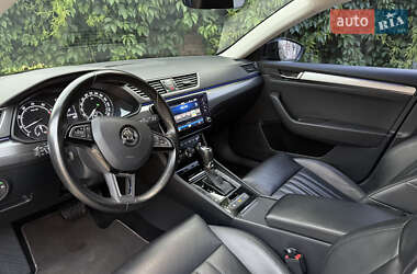 Лифтбек Skoda Superb 2018 в 