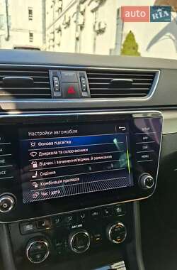 Лифтбек Skoda Superb 2017 в 