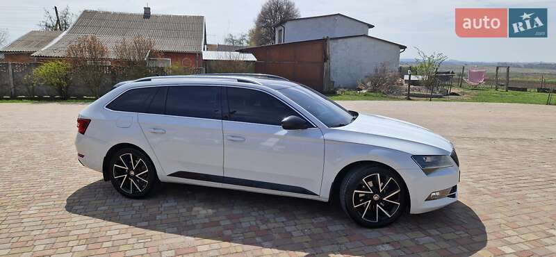 Универсал Skoda Superb 2016 в Львове