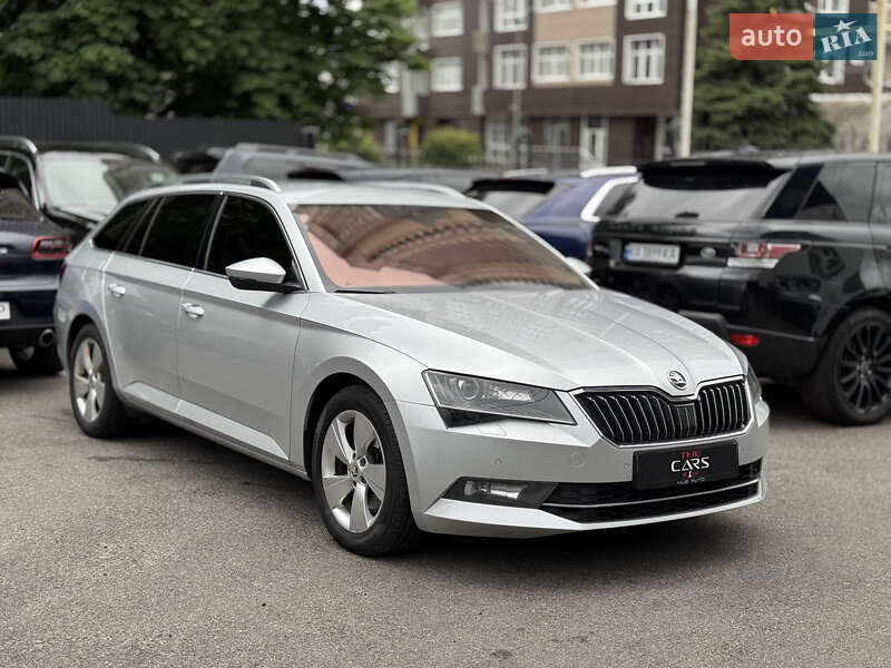 Универсал Skoda Superb 2016 в Киеве