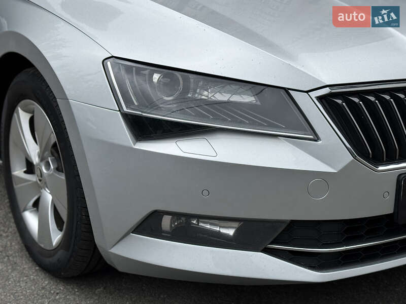 Универсал Skoda Superb 2016 в Киеве