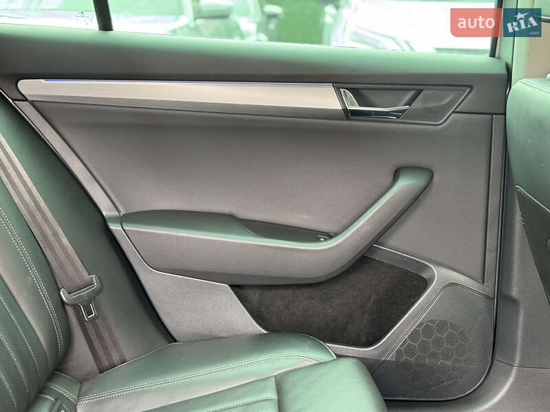 Универсал Skoda Superb 2016 в Киеве