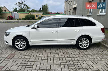 Универсал Skoda Superb 2013 в 