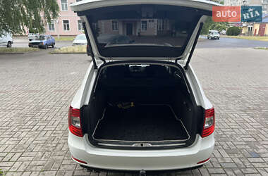 Универсал Skoda Superb 2013 в 