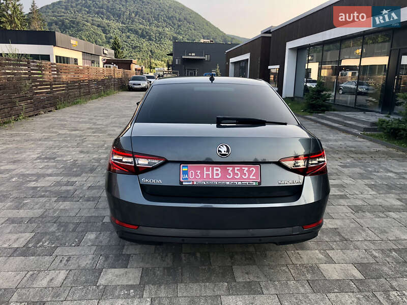 Лифтбек Skoda Superb 2017 в Тячеве
