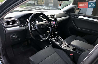 Лифтбек Skoda Superb 2017 в 