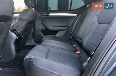 Лифтбек Skoda Superb 2017 в 
