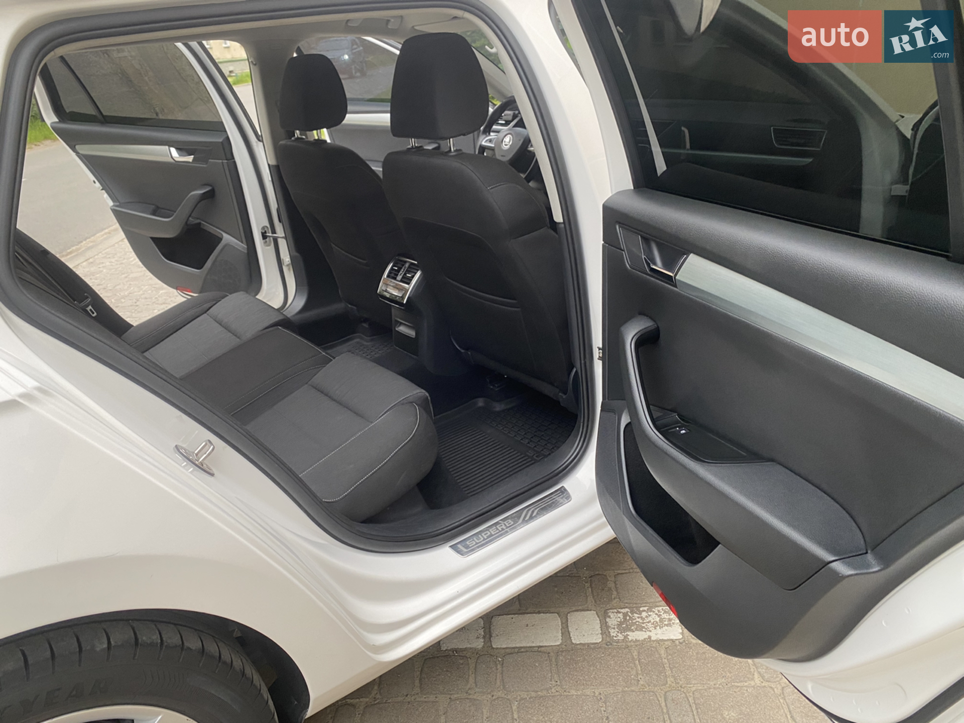 2017 Skoda Superb - мініатюра 37