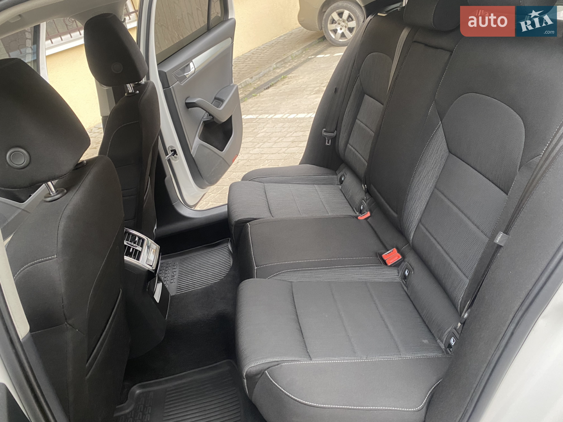 2017 Skoda Superb - мініатюра 41